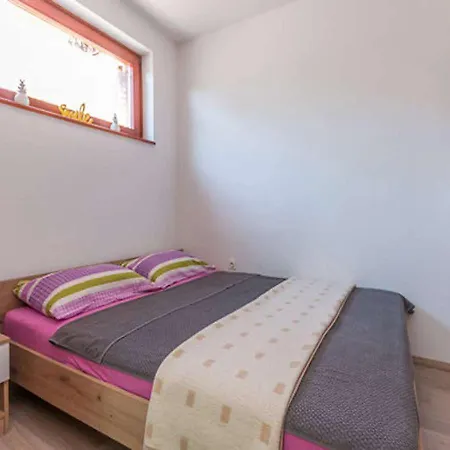 Vamos A La Playa Apartment *